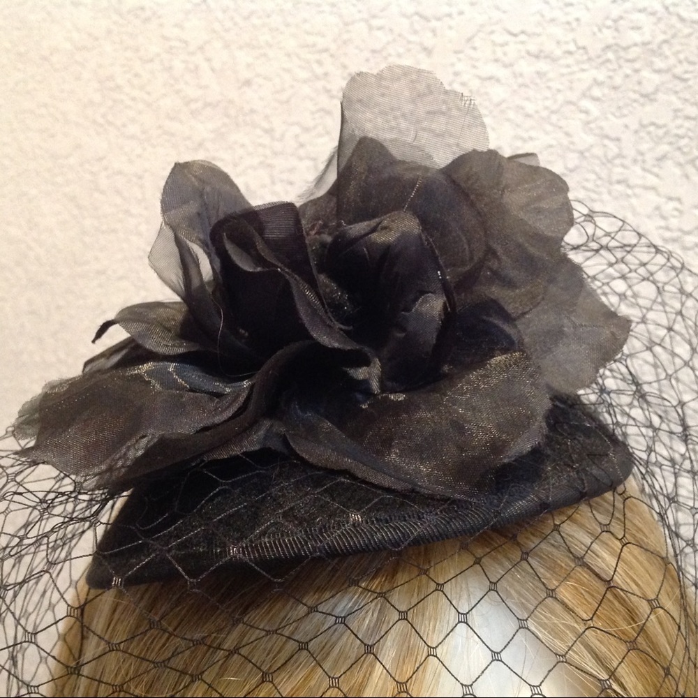 Hat - Picture 3 of 7